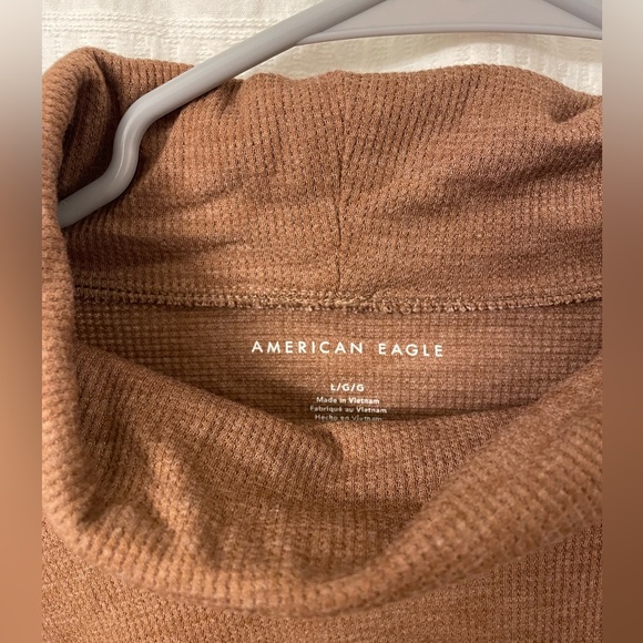 American Eagle Cowl Neck Long Sleeve - Picture 3 of 3